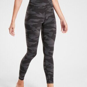 Athleta Camo 7/8 Leggings